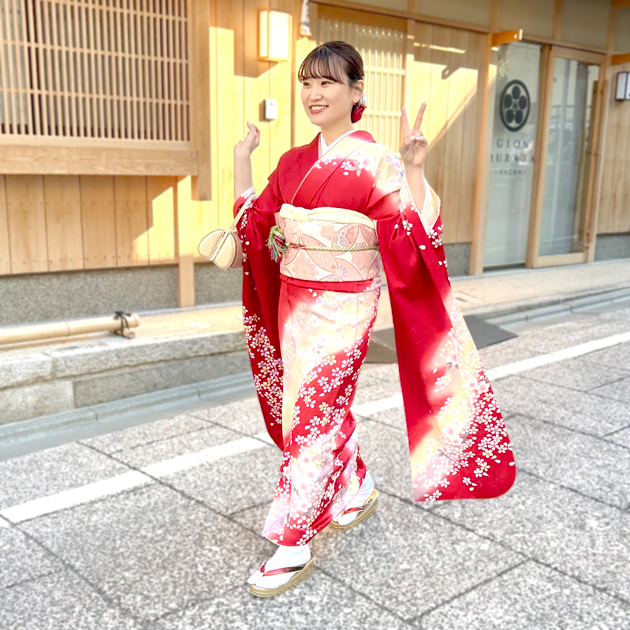 桜柄の着物はどの季節に着用するのが良いの？柄の意味や着用する際の 