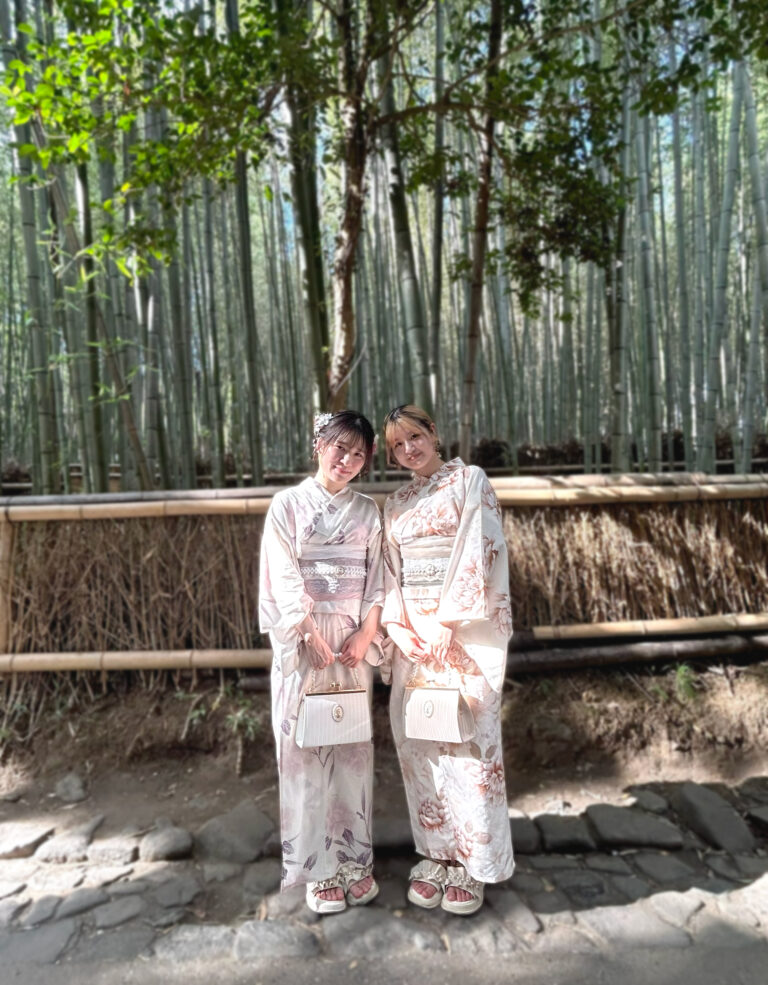 浴衣の着付けにかかる時間はどれくらい？プロ・自分で着る場合の目安と時短のコツ