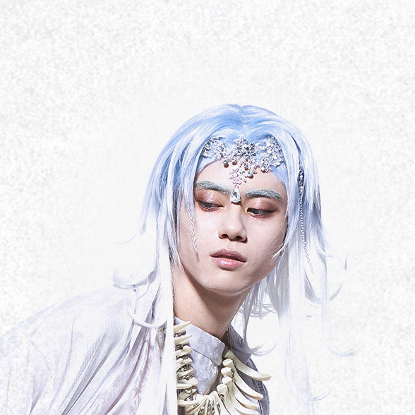 新里宏太